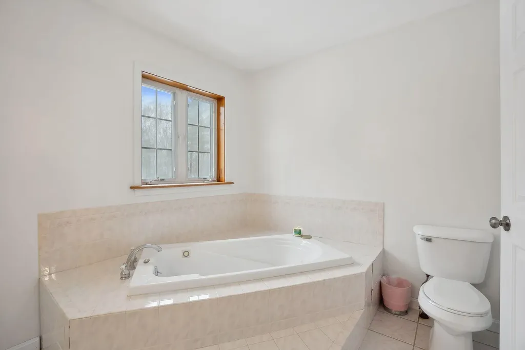 18 Marshall Valley Road Windham ME 04062