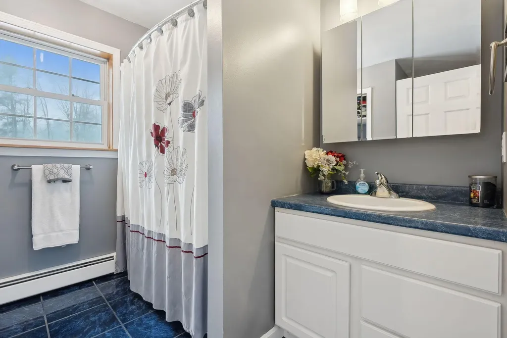 18 Marshall Valley Road Windham ME 04062