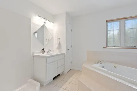 18 Marshall Valley Road Windham ME 04062