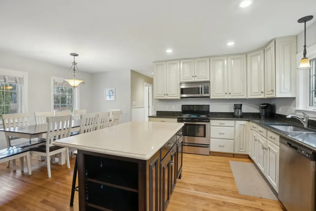 45 Beach Avenue Kennebunk ME 04043