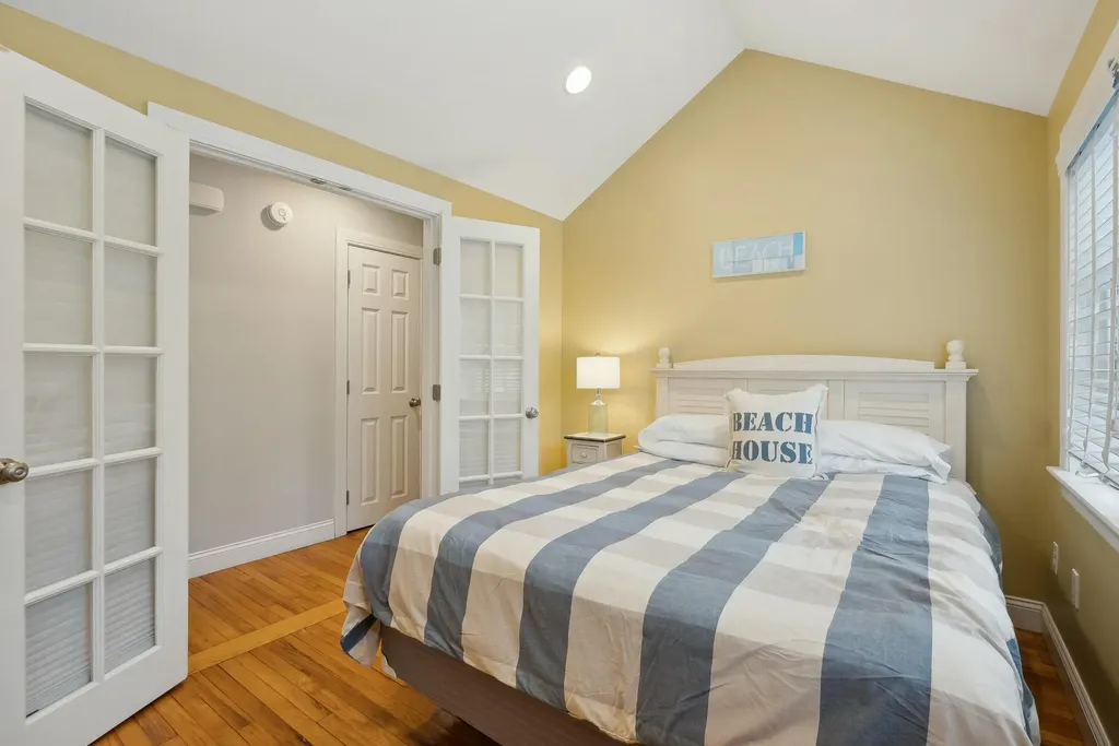 45 Beach Avenue Kennebunk ME 04043