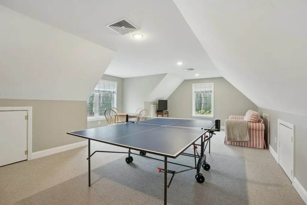 45 Beach Avenue Kennebunk ME 04043