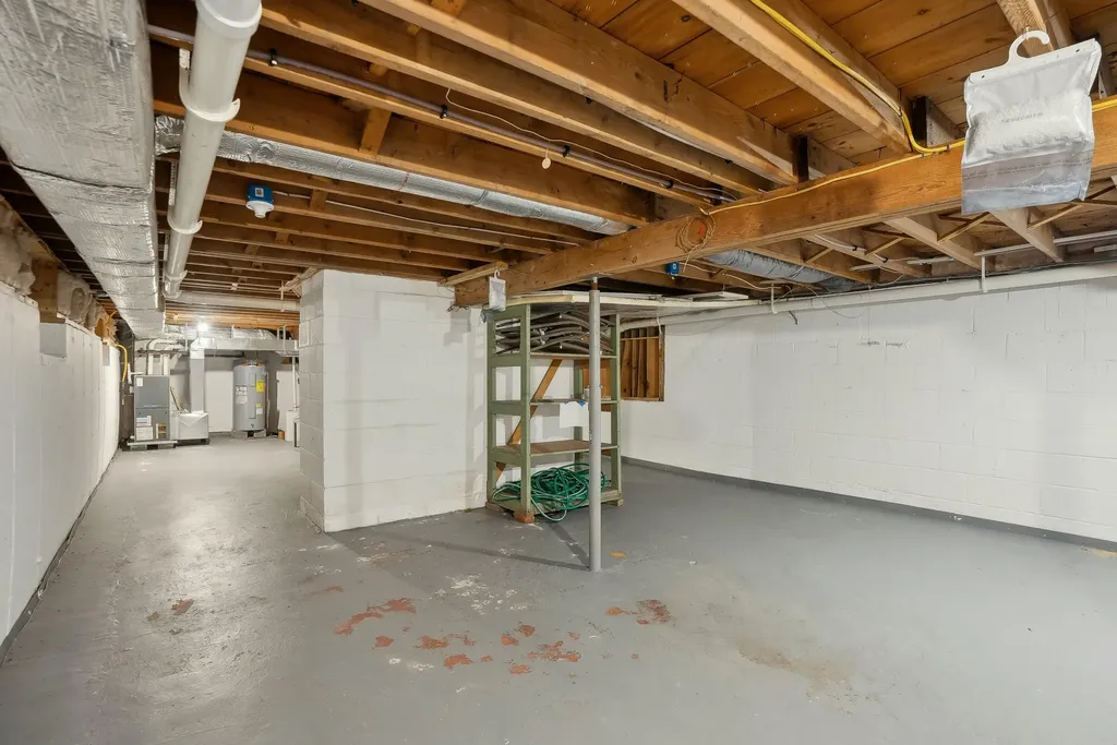45 Beach Avenue Kennebunk ME 04043