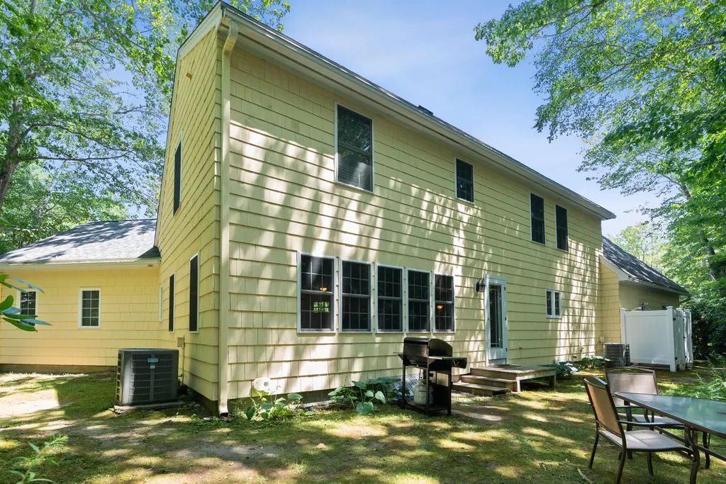 45 Beach Avenue Kennebunk ME 04043