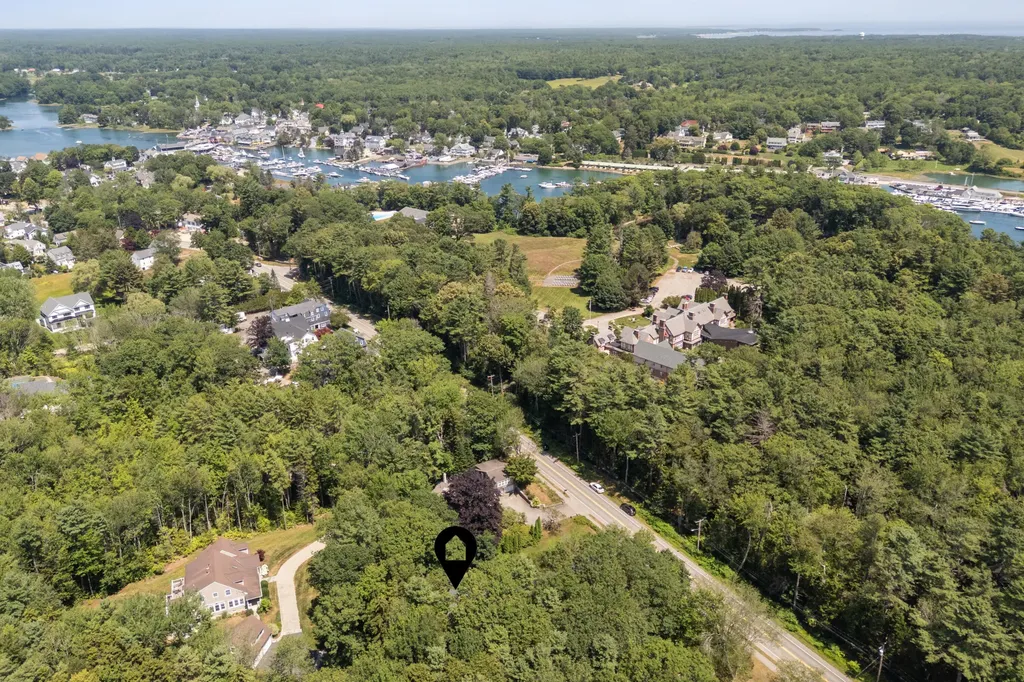 45 Beach Avenue Kennebunk ME 04043