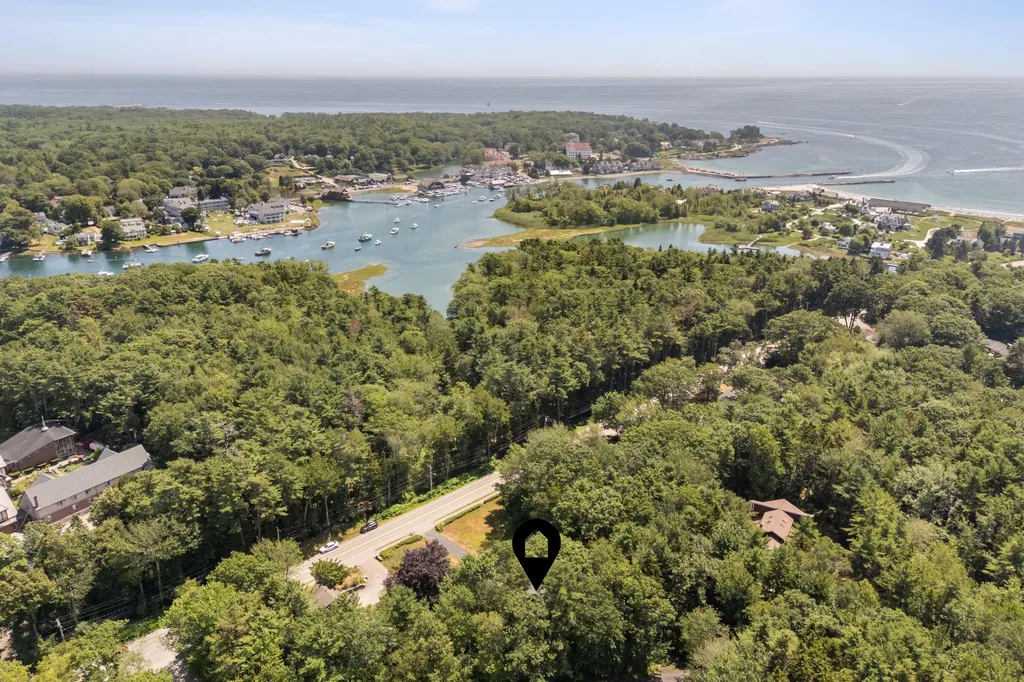 45 Beach Avenue Kennebunk ME 04043