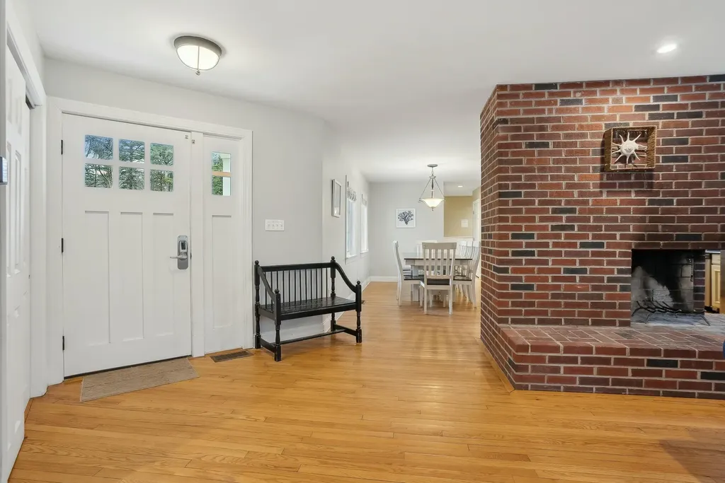 45 Beach Avenue Kennebunk ME 04043
