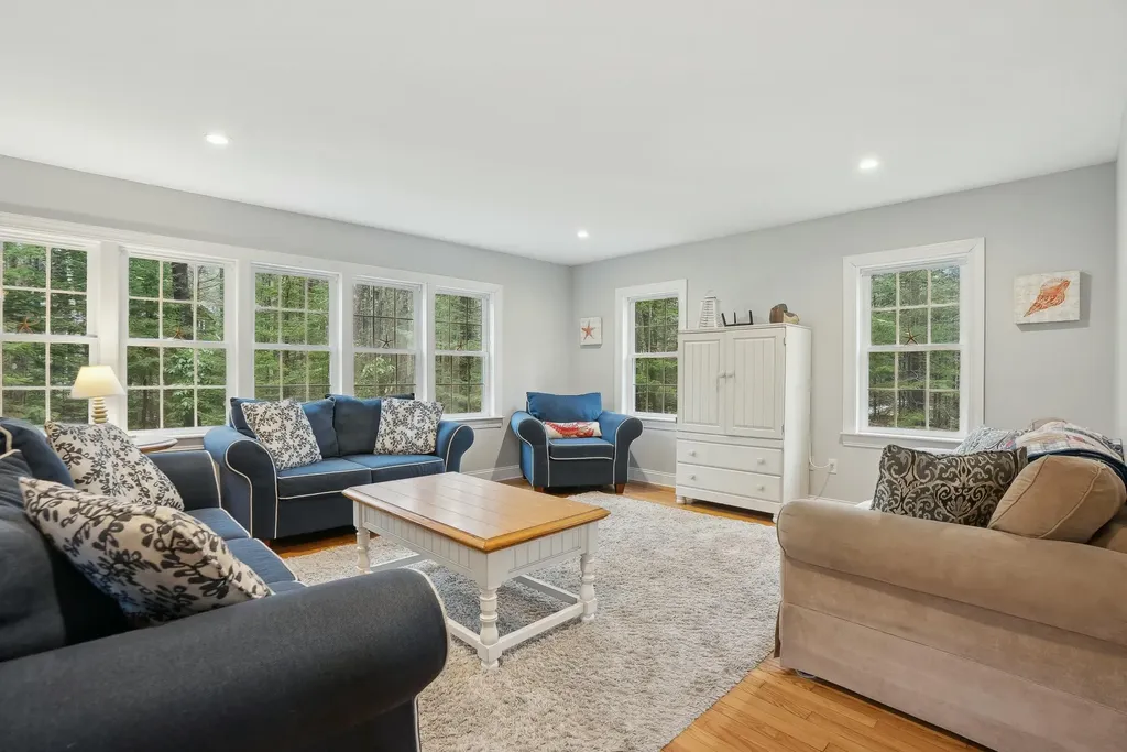 45 Beach Avenue Kennebunk ME 04043