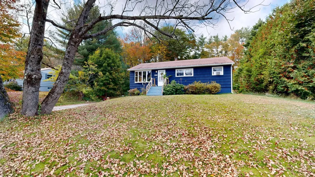 762 College Street Lewiston ME 04240