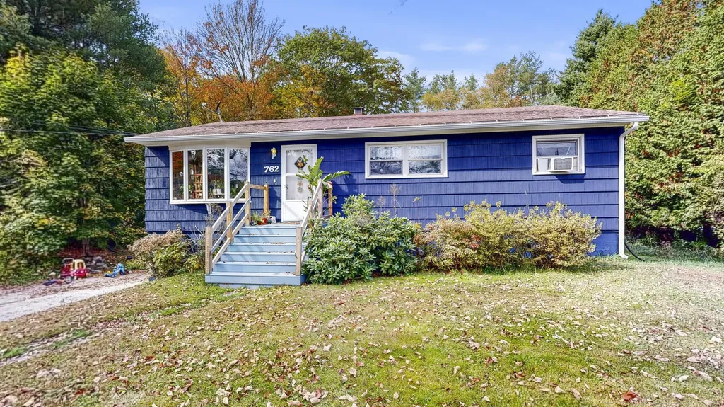 762 College Street Lewiston ME 04240