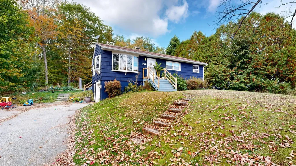 762 College Street Lewiston ME 04240