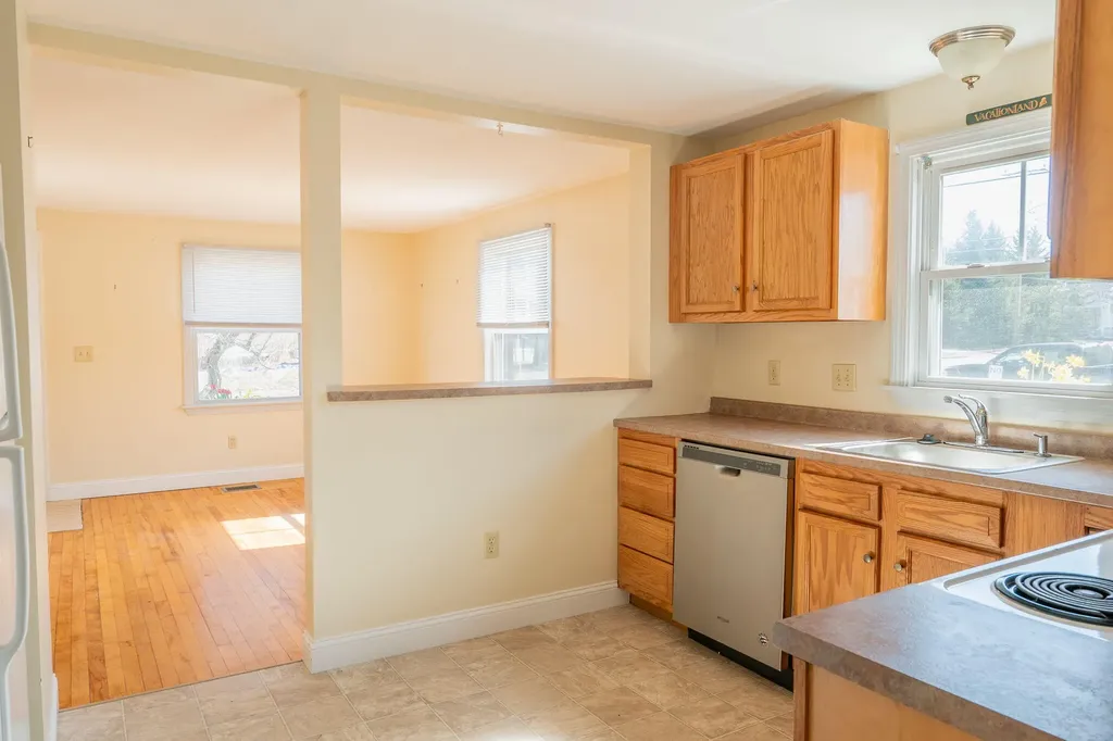562 Washington Avenue Portland ME 04103