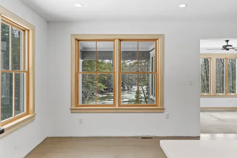 16 Sherman Cove Road Boothbay ME 04537