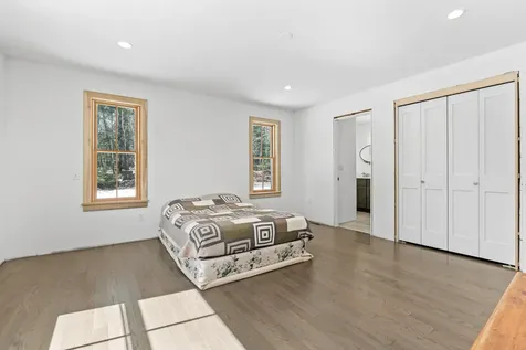 16 Sherman Cove Road Boothbay ME 04537