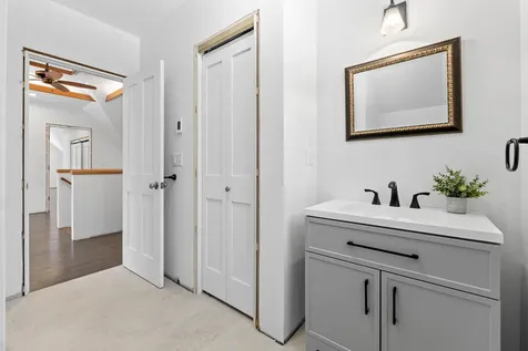 16 Sherman Cove Road Boothbay ME 04537