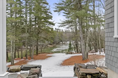 16 Sherman Cove Road Boothbay ME 04537