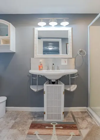 63 Riley Road Sabattus ME 04280
