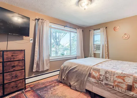 63 Riley Road Sabattus ME 04280