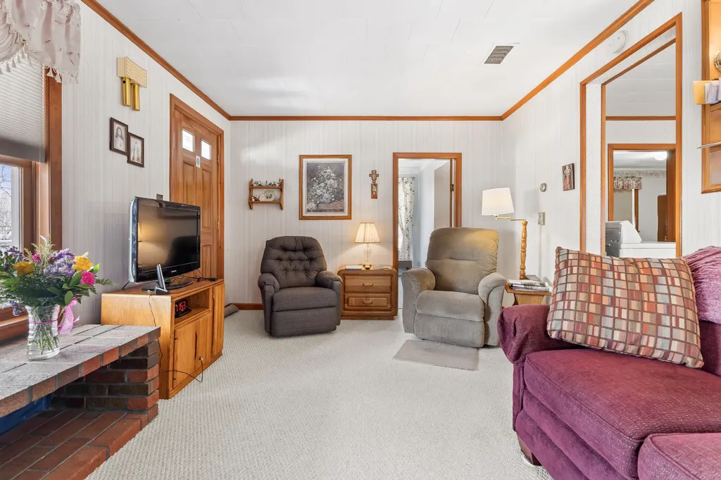 41 Beckett Street Lewiston ME 04240