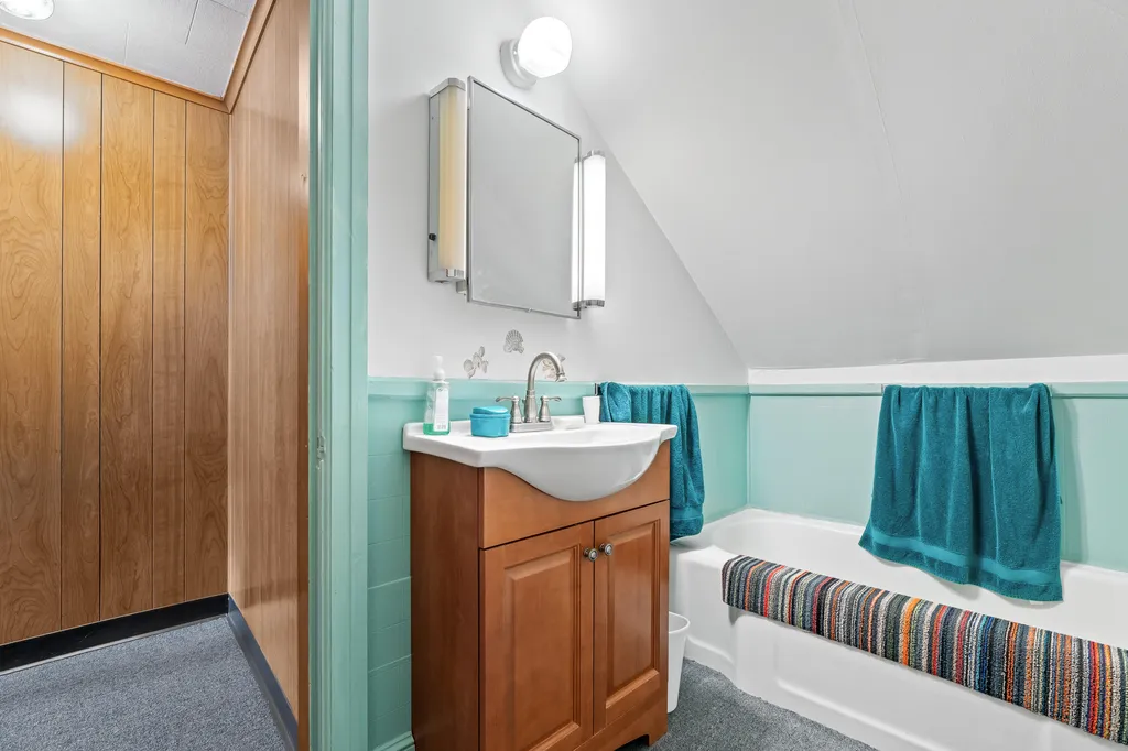 41 Beckett Street Lewiston ME 04240