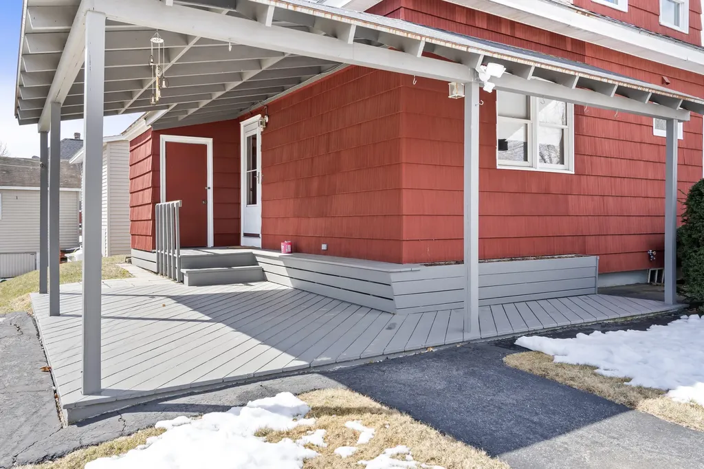 41 Beckett Street Lewiston ME 04240