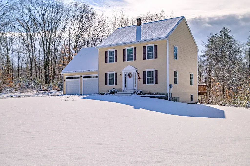 40 Russell Drive Buxton ME 04093