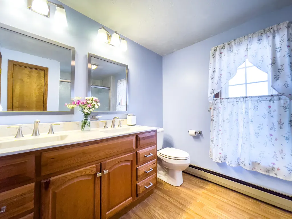 43 Groundhog Hill Road Buxton ME 04093
