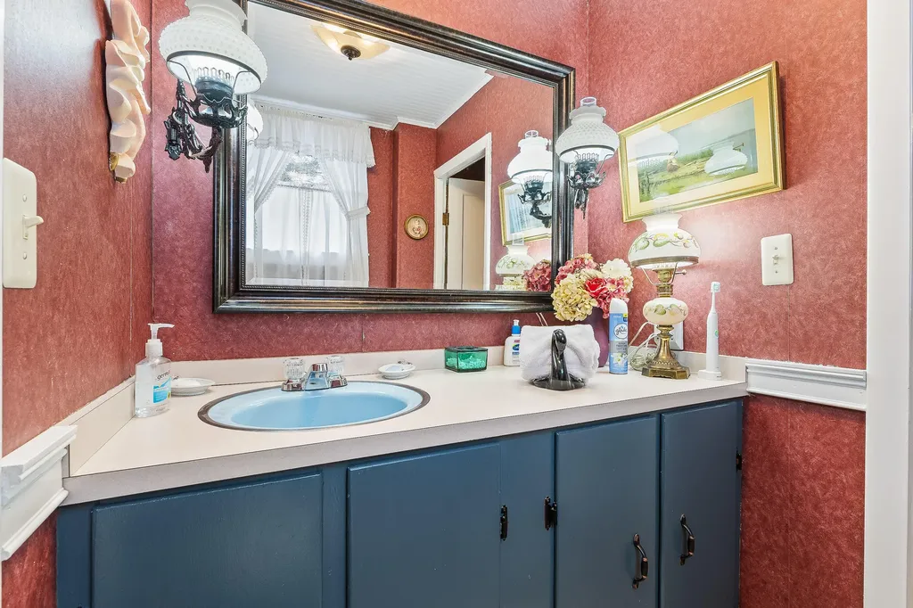 41 Franklin Street Augusta ME 04330