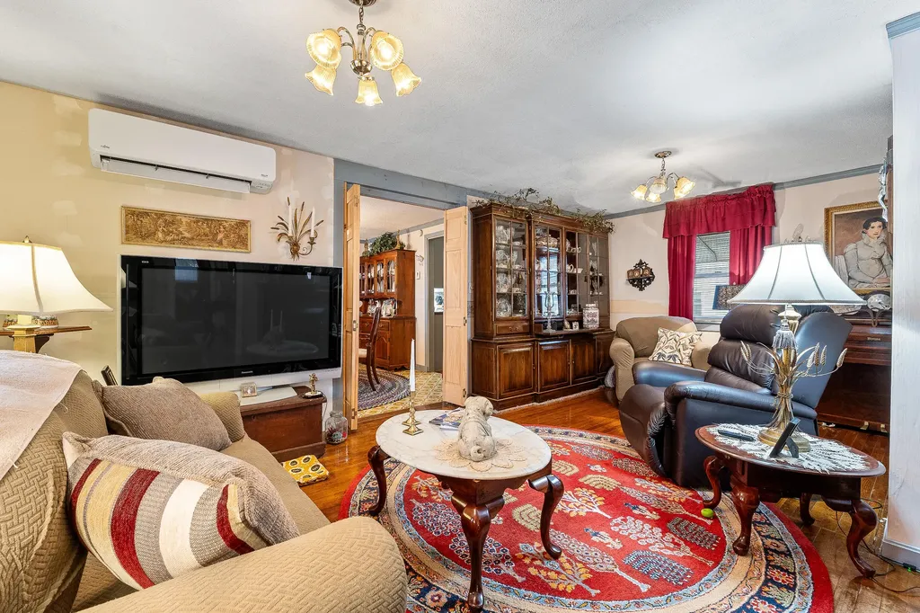 41 Franklin Street Augusta ME 04330