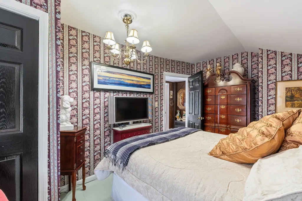 41 Franklin Street Augusta ME 04330