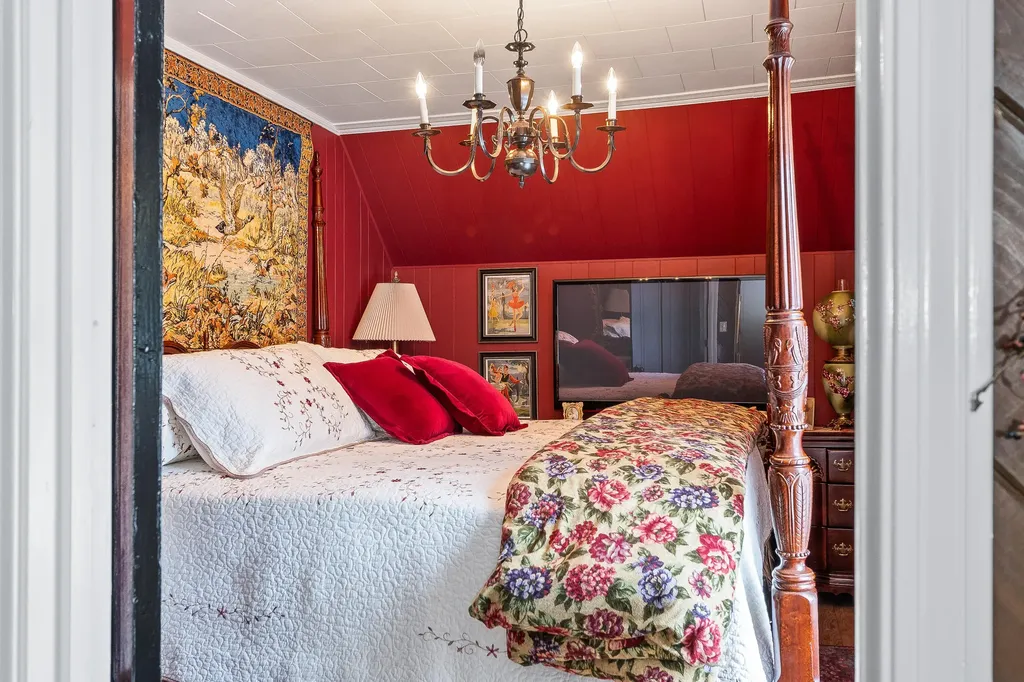 41 Franklin Street Augusta ME 04330