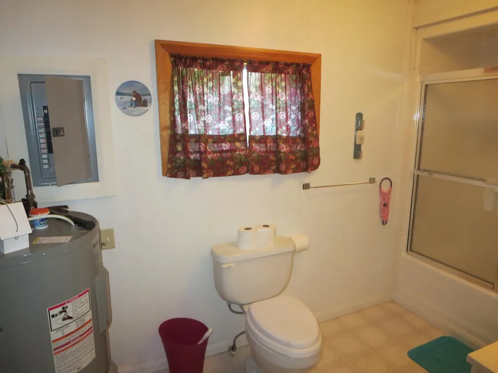 7 Norway Point Road Lake View Plt ME 04463