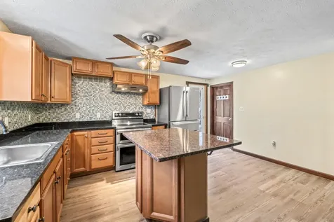 14 Alpine Terrace Waterboro ME 04061