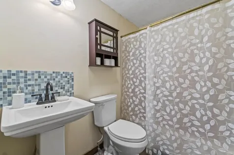 14 Alpine Terrace Waterboro ME 04061