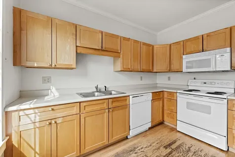 63 Farragut Way Kennebunk ME 04043