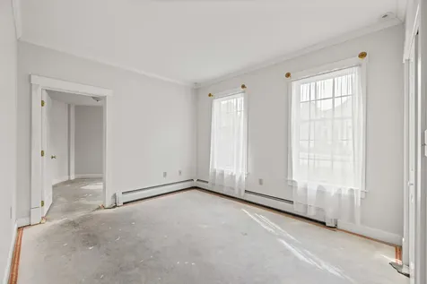 63 Farragut Way Kennebunk ME 04043