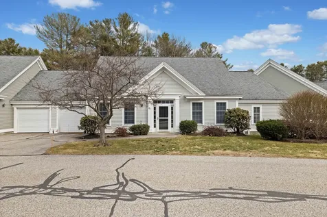 63 Farragut Way Kennebunk ME 04043