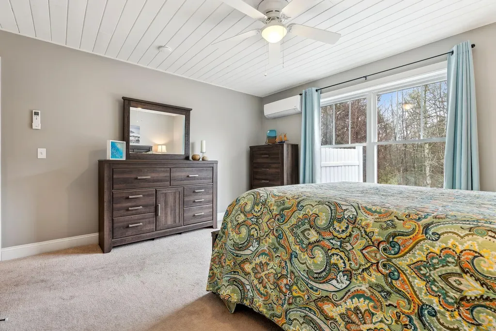 18 Hickory Drive Wiscasset ME 04578