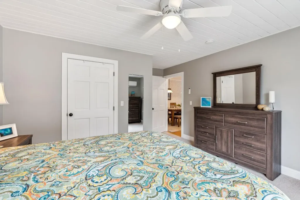 18 Hickory Drive Wiscasset ME 04578
