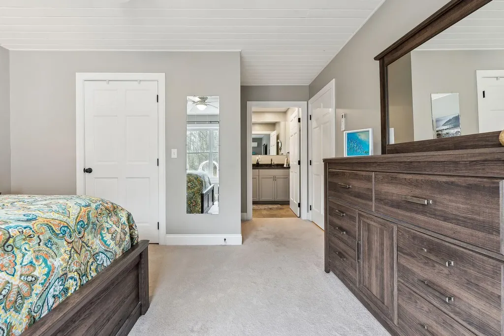 18 Hickory Drive Wiscasset ME 04578