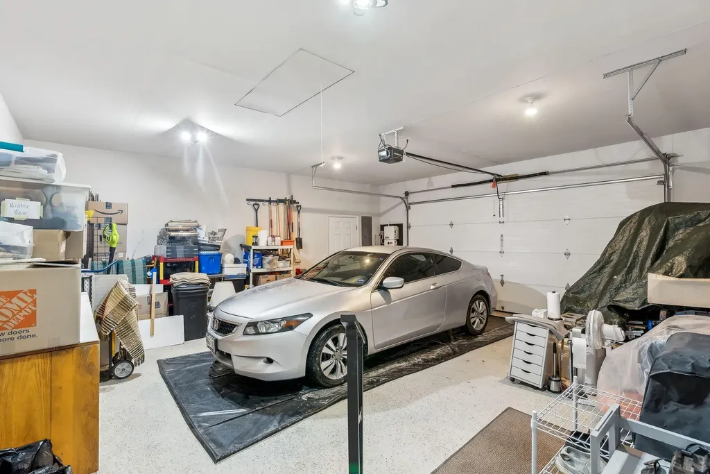 18 Hickory Drive Wiscasset ME 04578