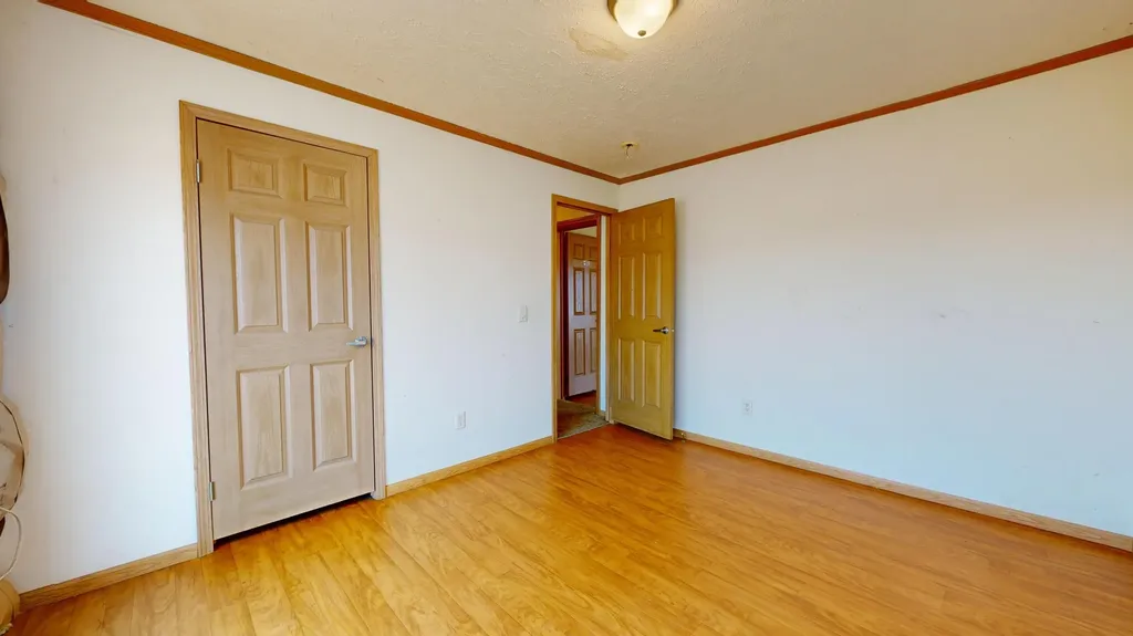 515 Main Street Richmond ME 04357