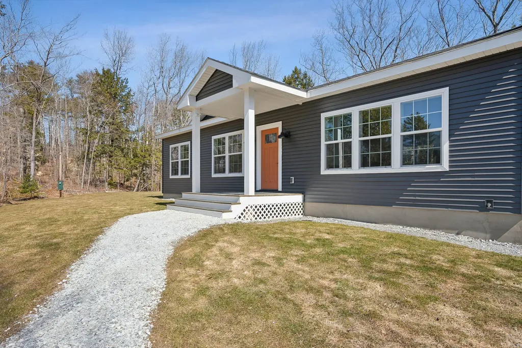 103 Adams Road Bowdoin ME 04287