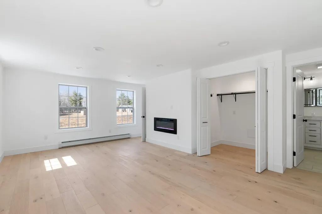 103 Adams Road Bowdoin ME 04287