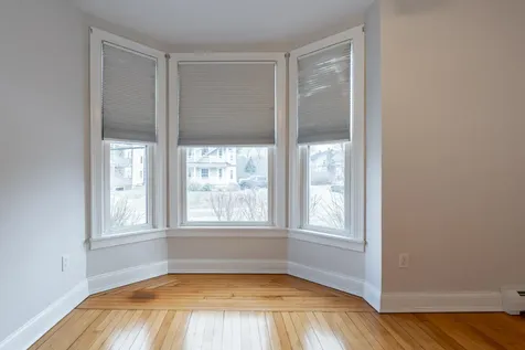 347 Ocean Street South Portland ME 04106