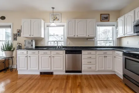 347 Ocean Street South Portland ME 04106