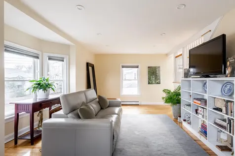 347 Ocean Street South Portland ME 04106
