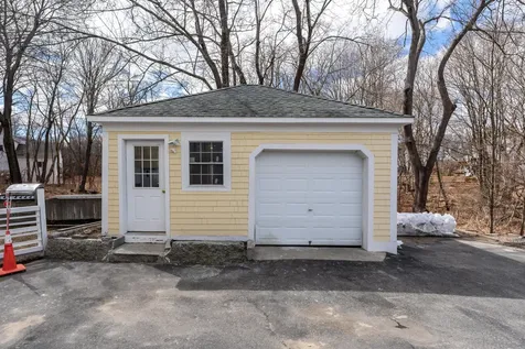 347 Ocean Street South Portland ME 04106