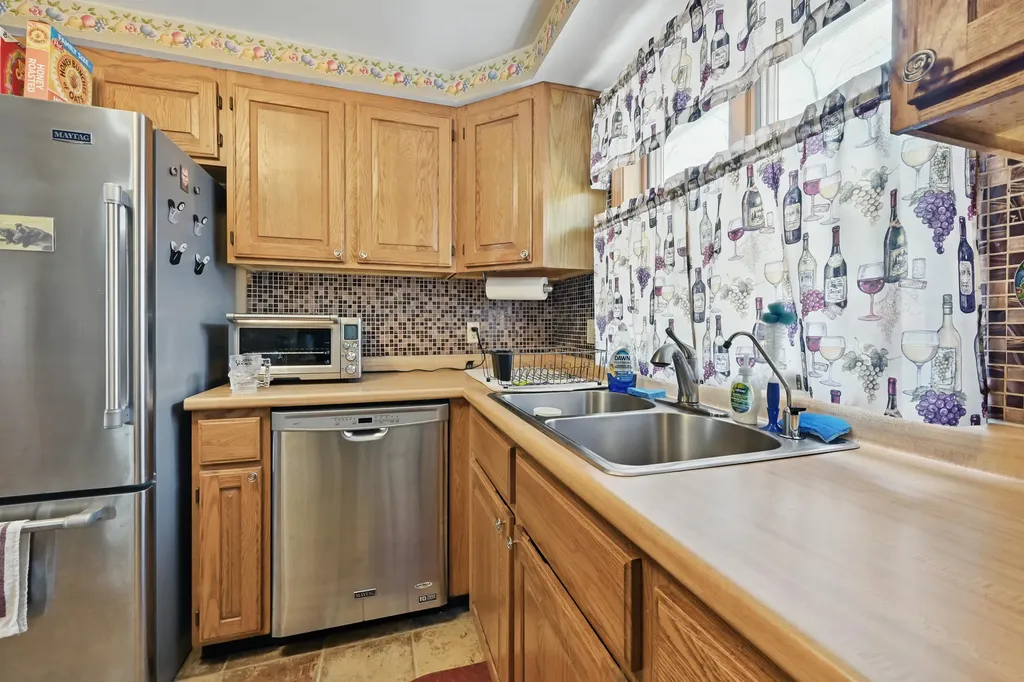 40 Saint James Street Skowhegan ME 04976