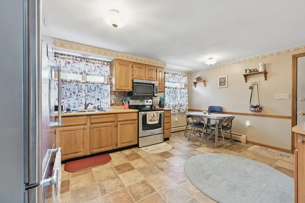 40 Saint James Street Skowhegan ME 04976